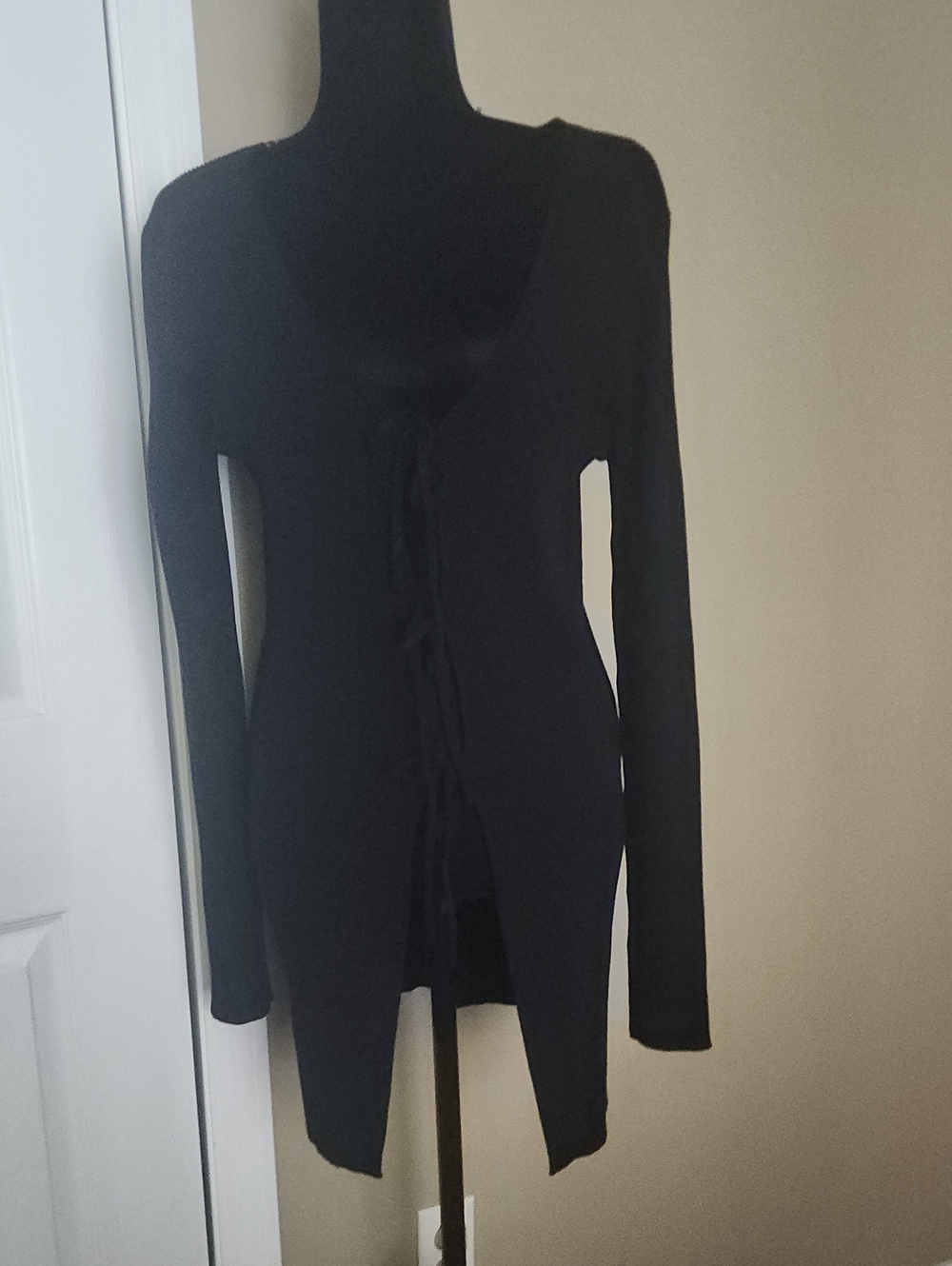 Forever 21 Black Long Sleeve Tie-Front Tunic